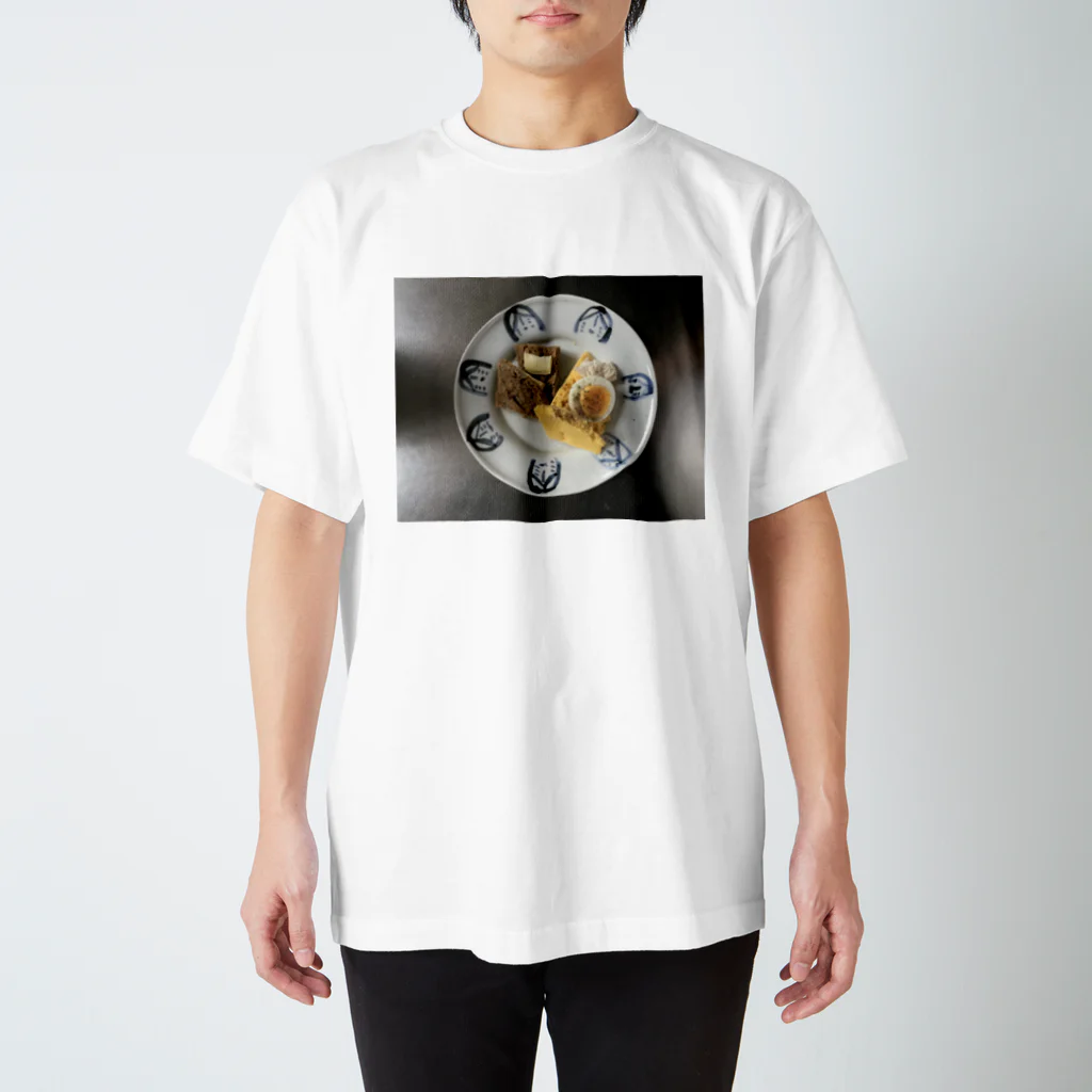 やめてステファニーの朝食 スタンダードTシャツ