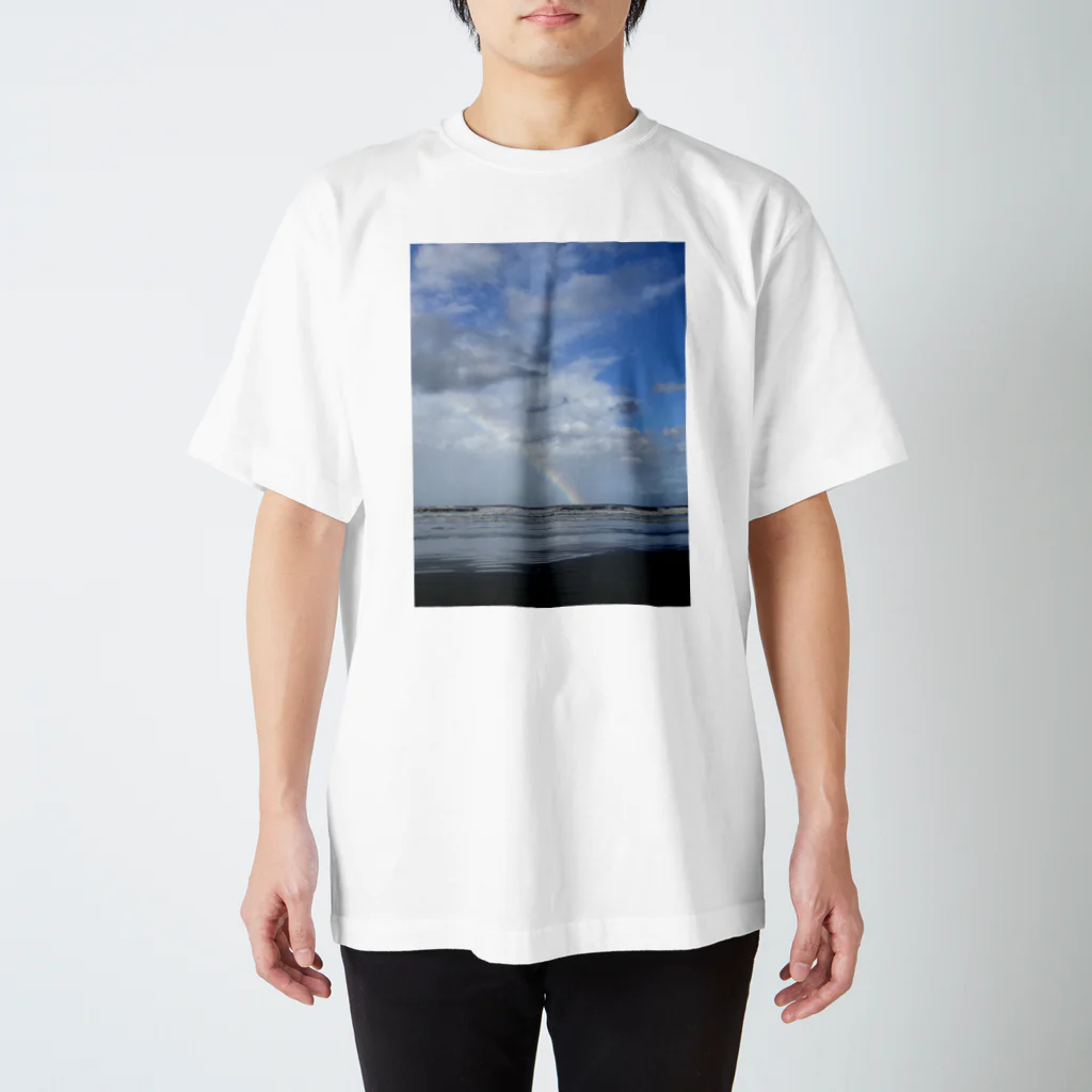 tatsuji68の虹 Regular Fit T-Shirt