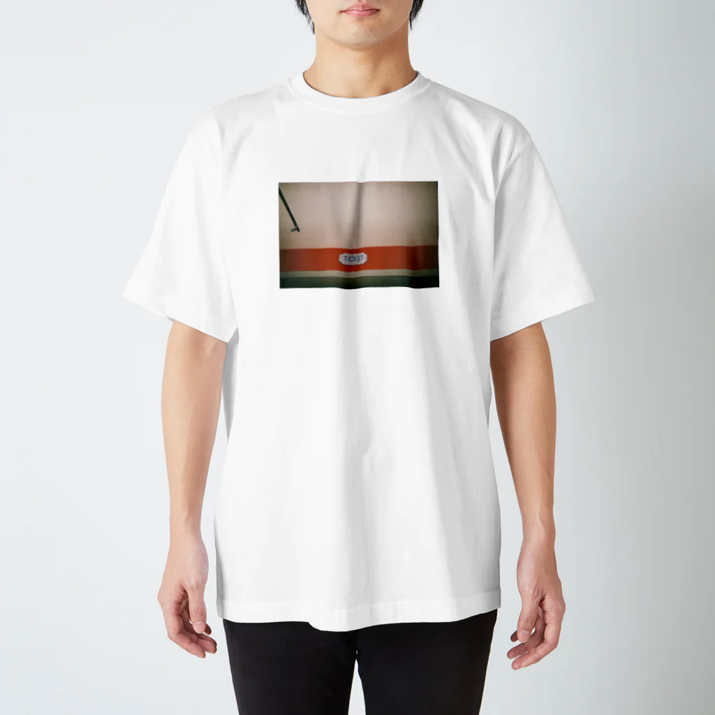 papipuのチケット Regular Fit T-Shirt