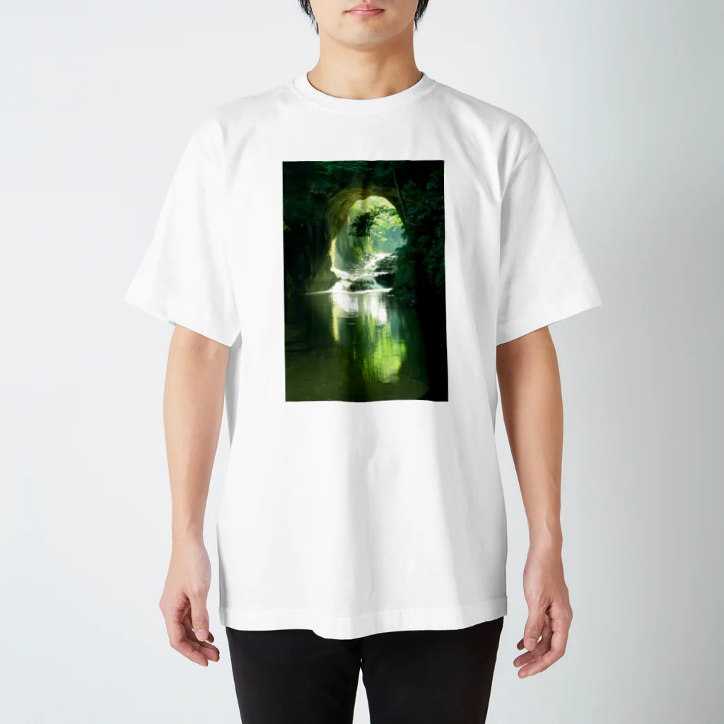 Toshiaki Sakuraiの光芒さす スタンダードTシャツ