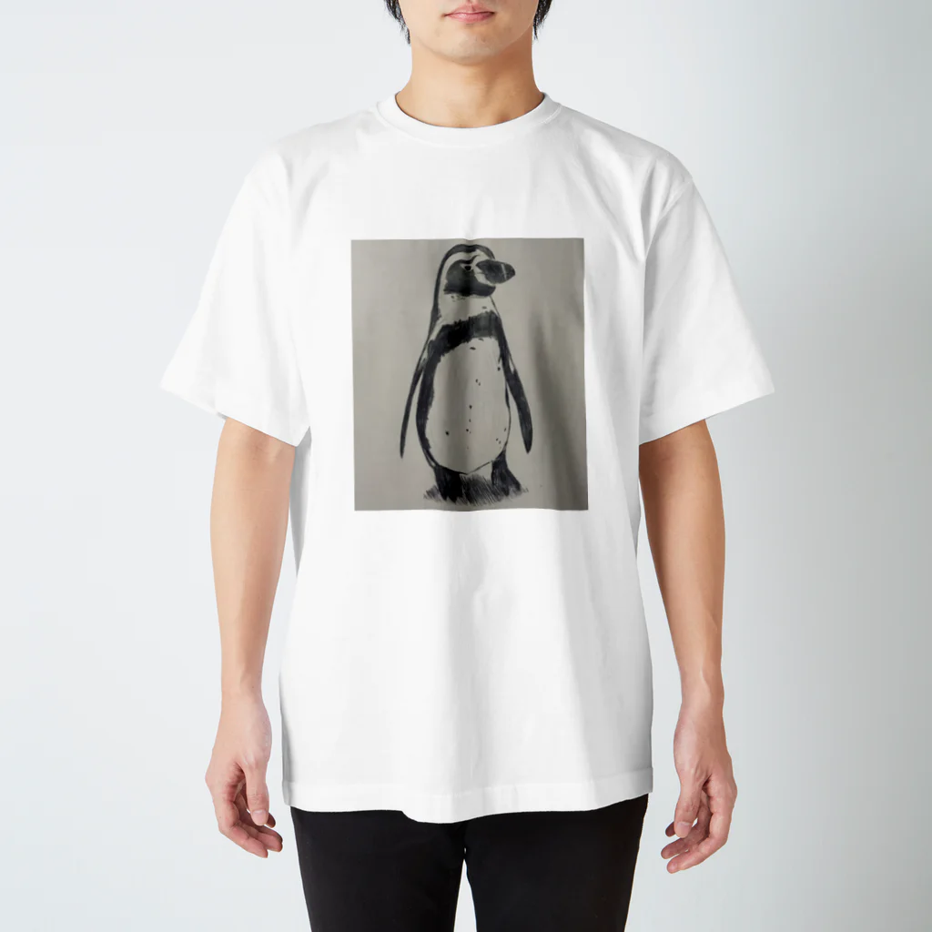 お枝豆の何かが足りないペンギンさん スタンダードTシャツ