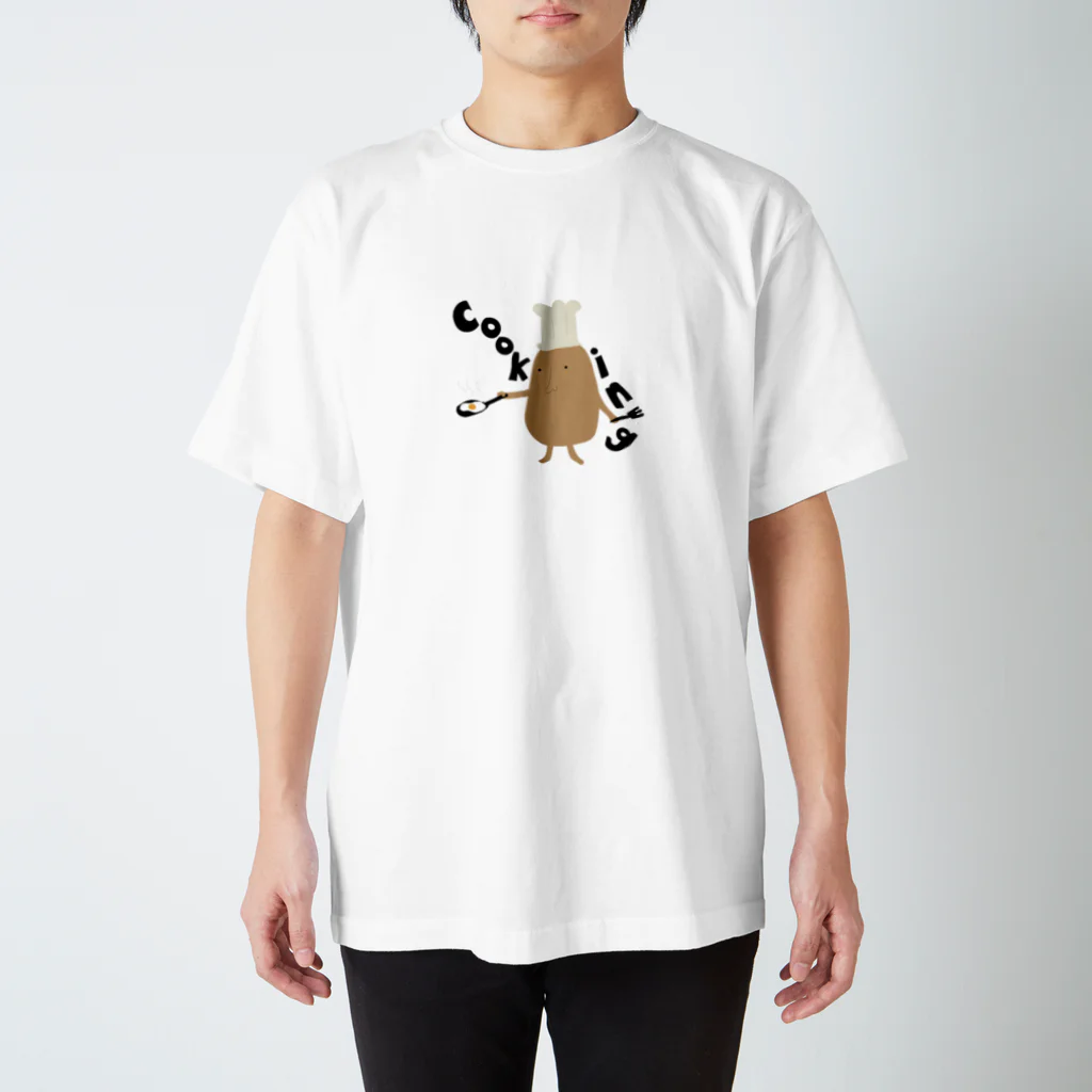 kyuri shopのcouch potato cooking  Regular Fit T-Shirt