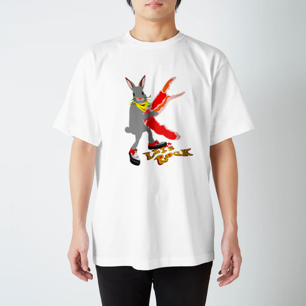 sasabeerのウサギター　カニ爪 Regular Fit T-Shirt