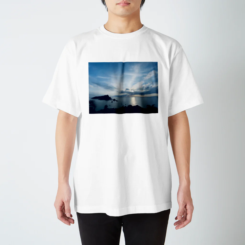 Ren∞の海と島 Regular Fit T-Shirt