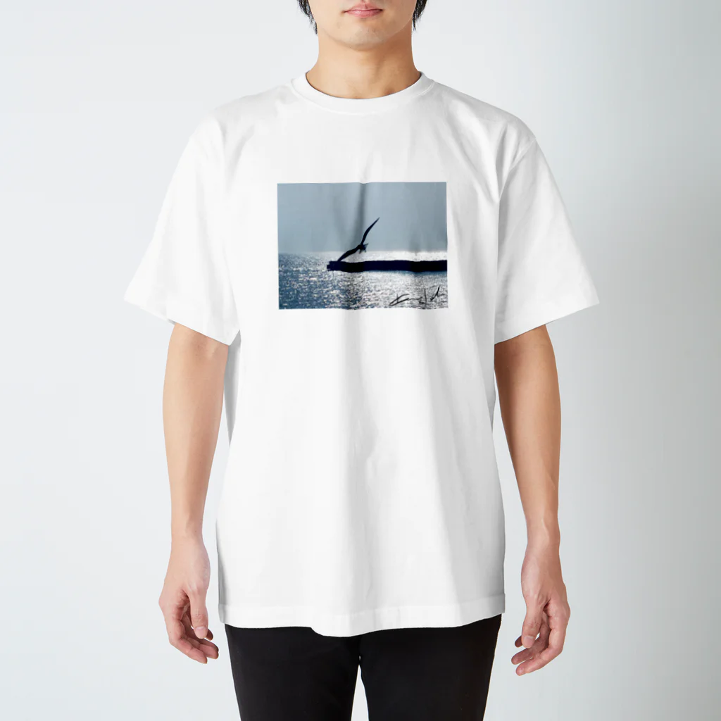 kuronekoの海と鳥 スタンダードTシャツ