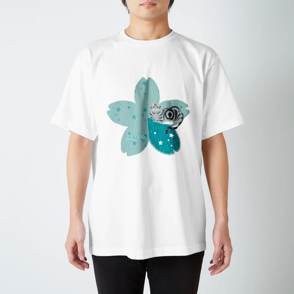 frmeowのSakura[LightBlue-American Shorthair] スタンダードTシャツ