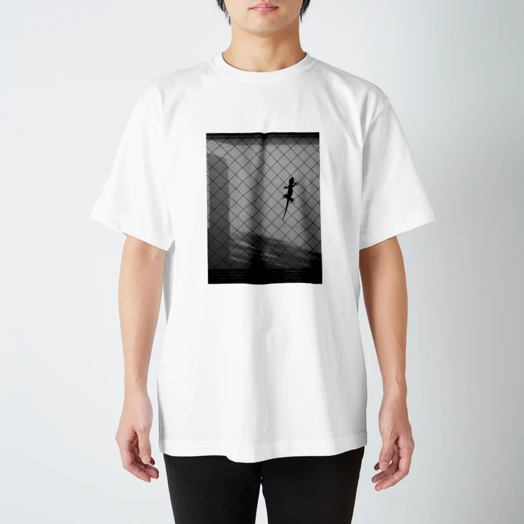 burebure（ブレブレ）の家守る、ヤモリん スタンダードTシャツ