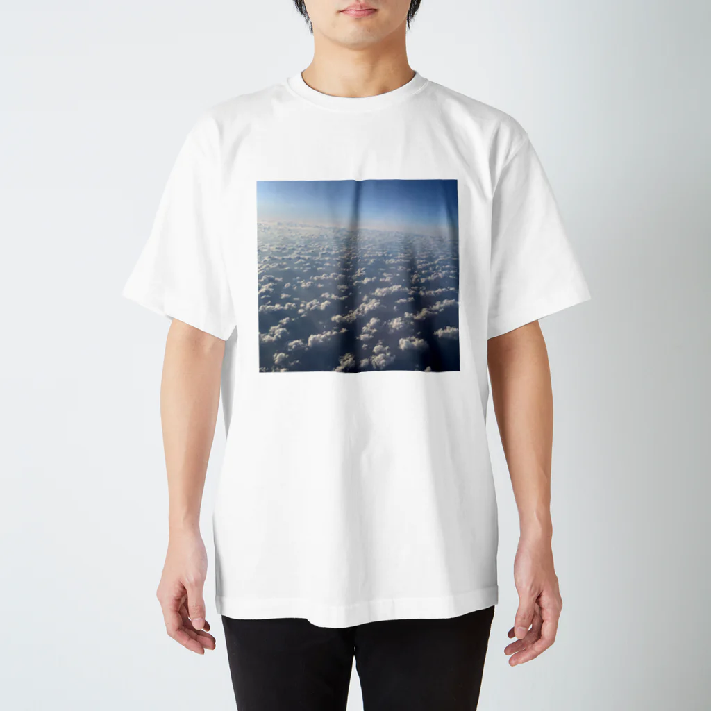 キャラバー会の空から見た雲 スタンダードTシャツ