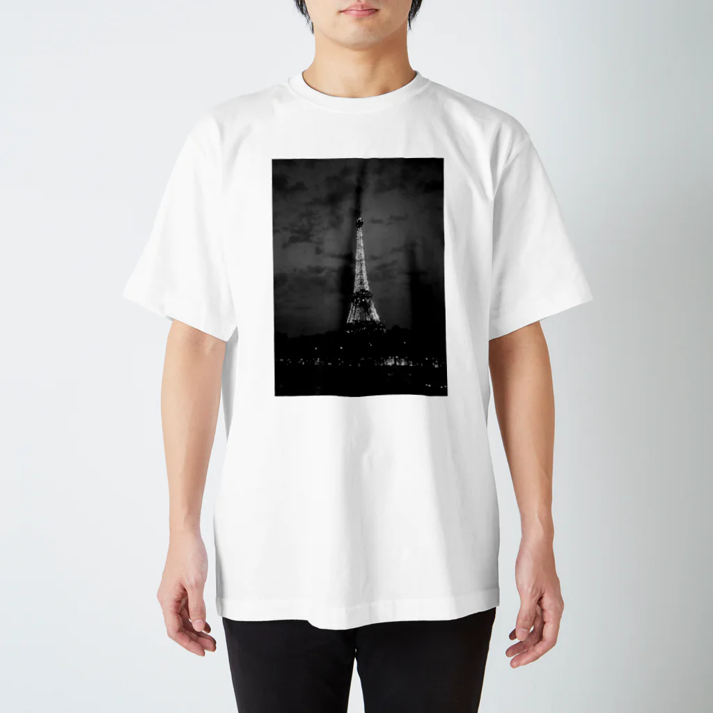 tsukaoのエッフェル塔B&W Regular Fit T-Shirt