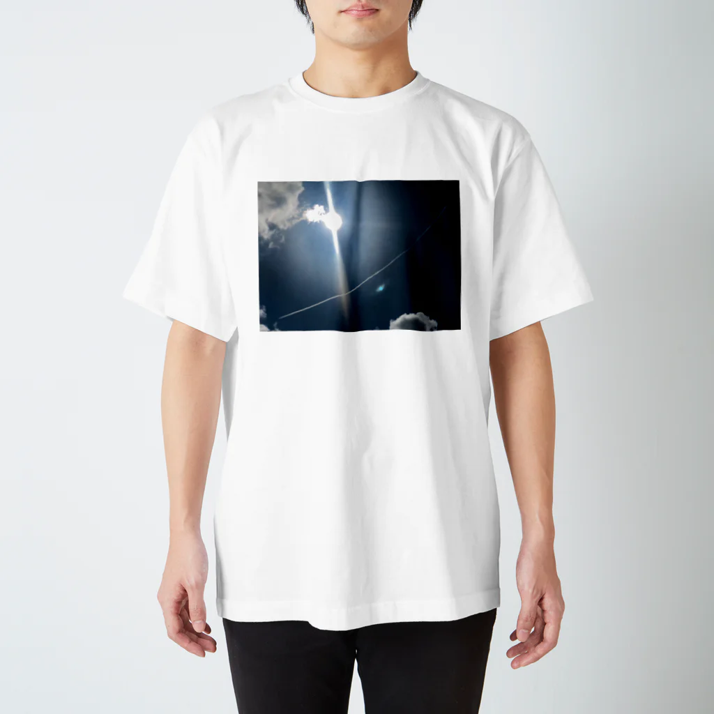 お風呂の曲がる飛行機雲 スタンダードTシャツ