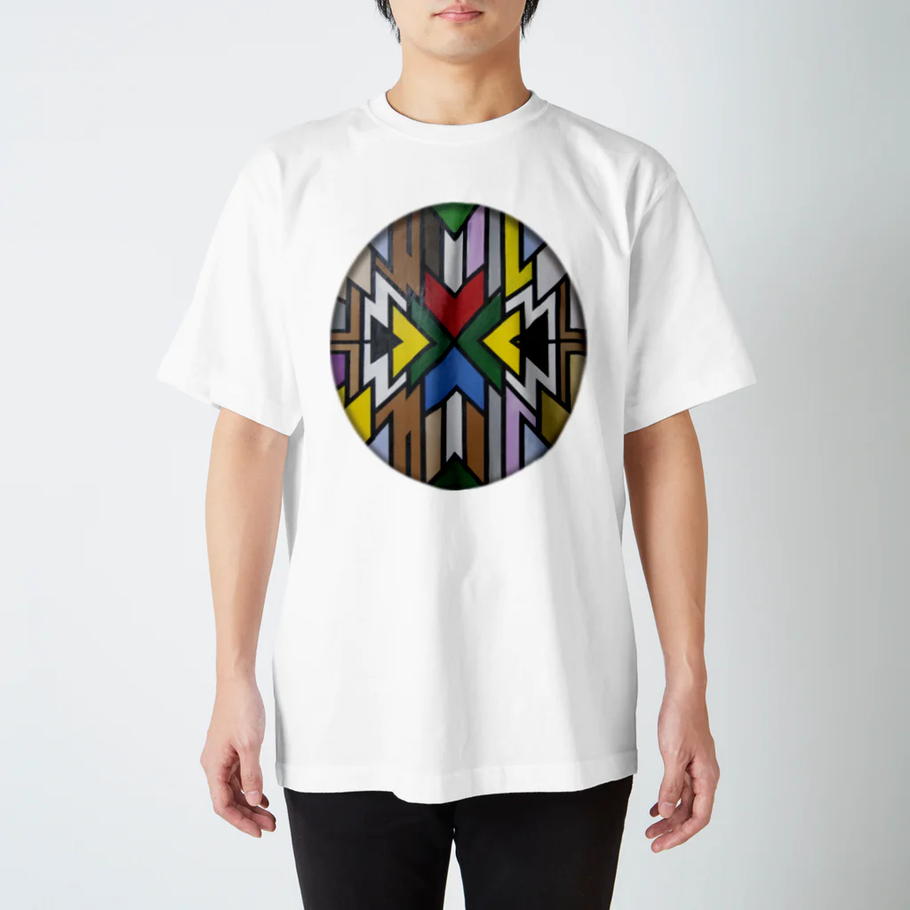 NKOSI AFRICAのzabalaza スタンダードTシャツ