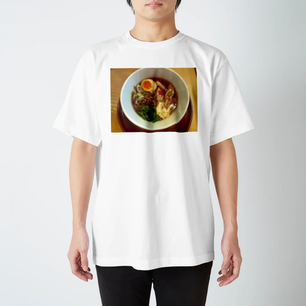 激辛感動商店の居抜塩拉麺美味 スタンダードTシャツ