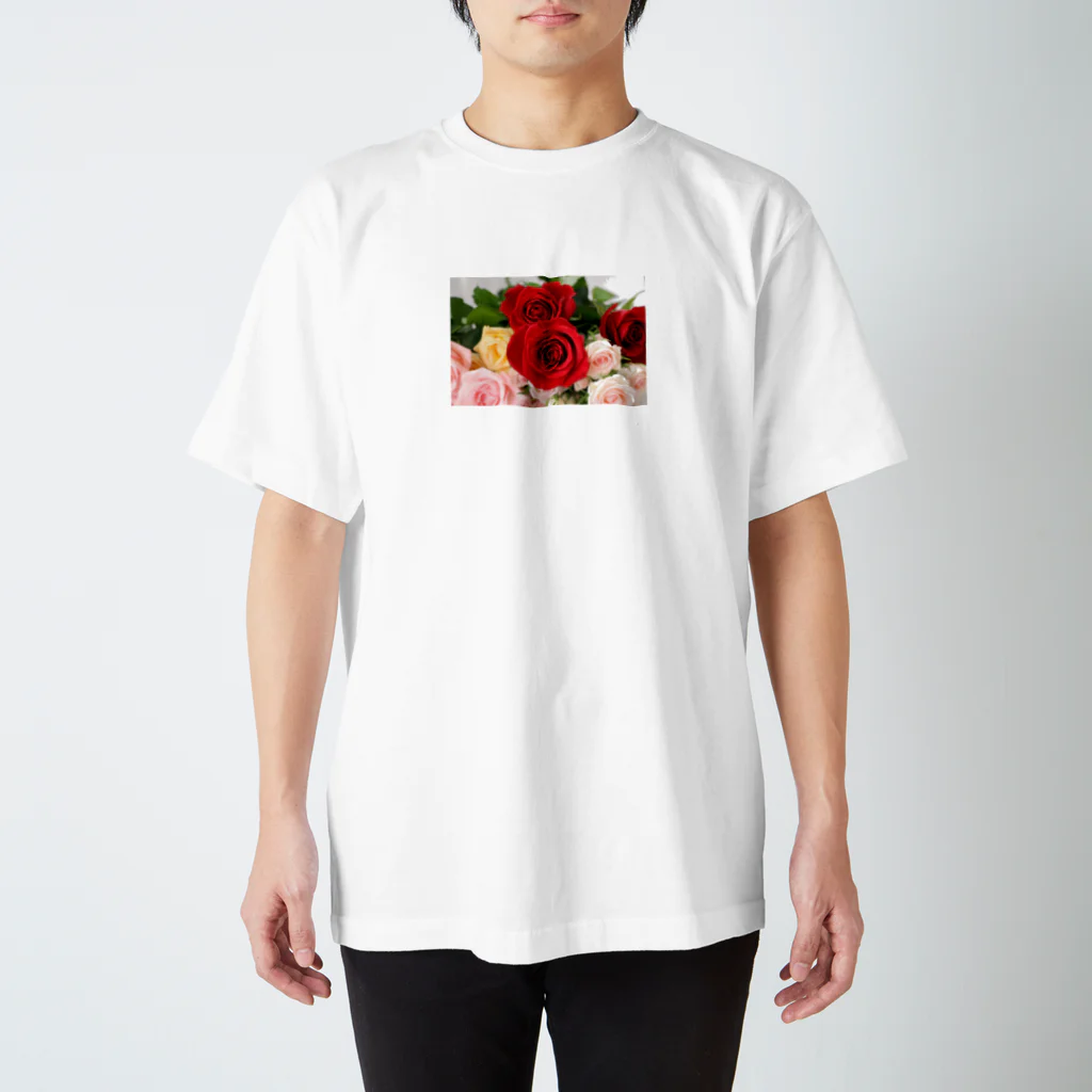 あなただけのオリジナルグッズショップの華やかなバラ スタンダードTシャツ