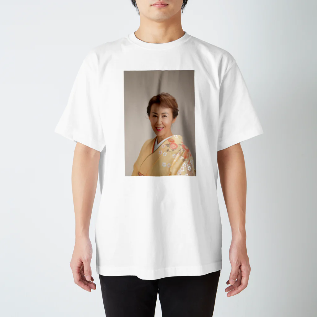 FCS Entertainmentの姫野舞子着物シリーズ2 Regular Fit T-Shirt