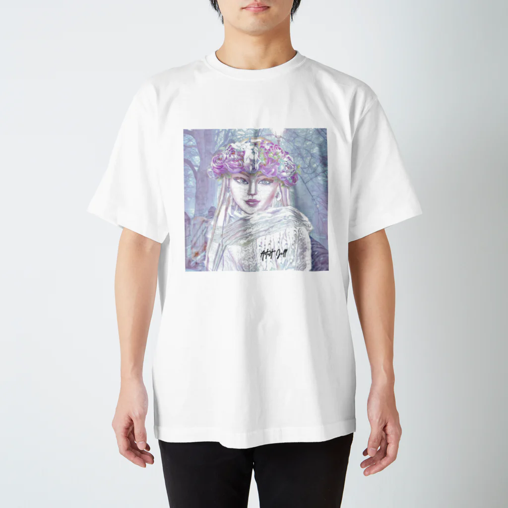 【ホラー専門店】ジルショップのWinter woman❷ Regular Fit T-Shirt