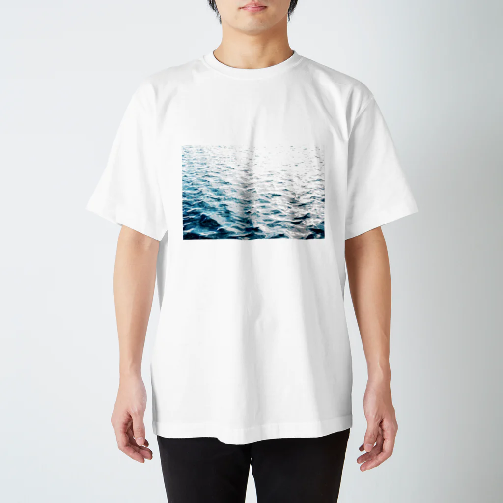 サユリニシヤマのsea スタンダードTシャツ