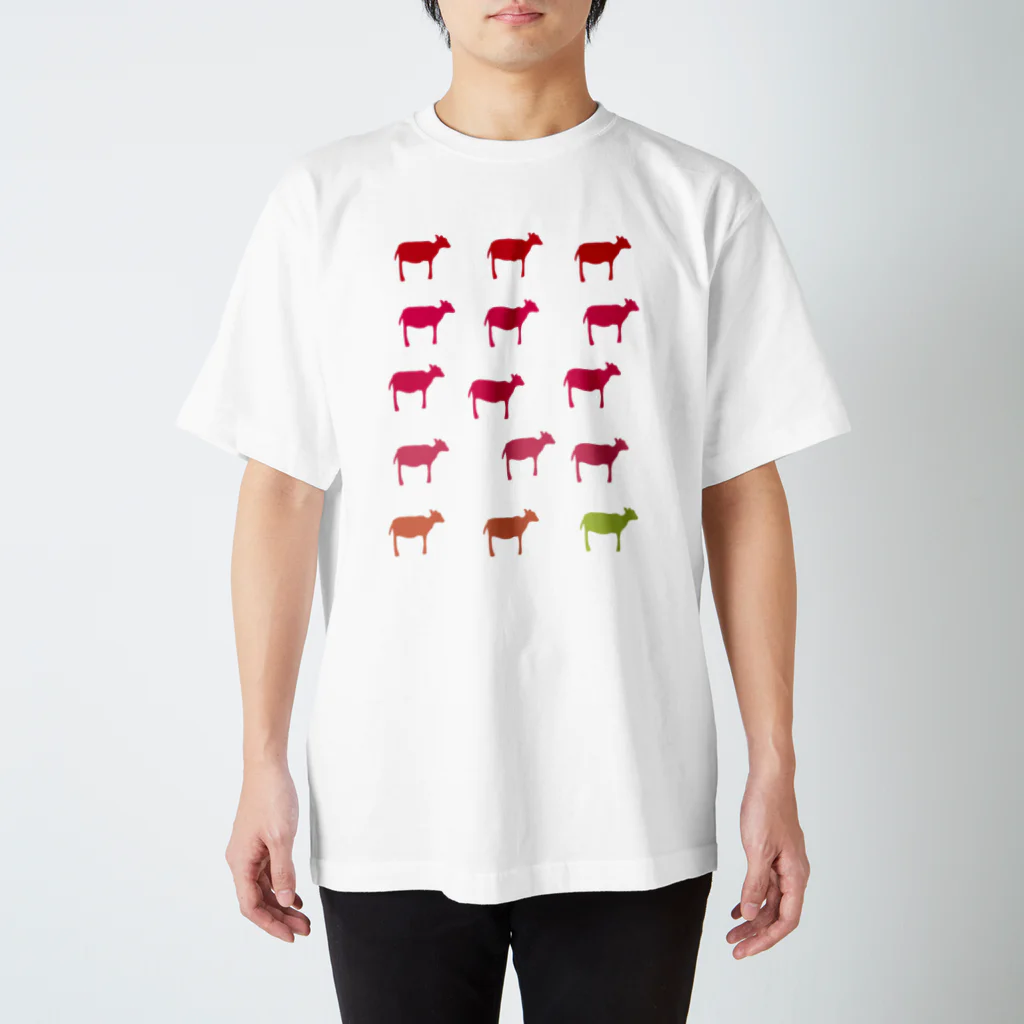 shimaiku のやぎ　ピンク スタンダードTシャツ