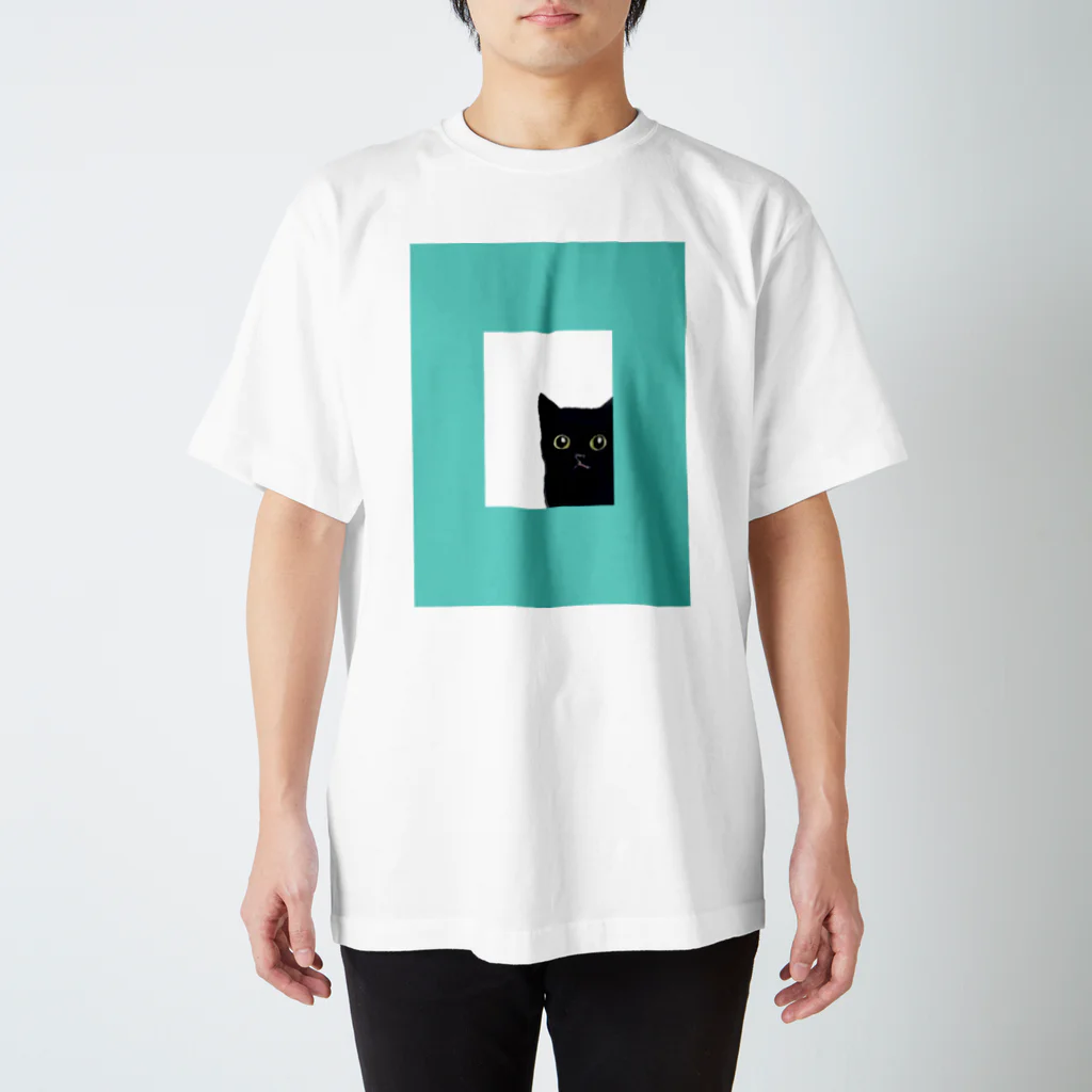 WAMI ARTの猫の窓 スタンダードTシャツ