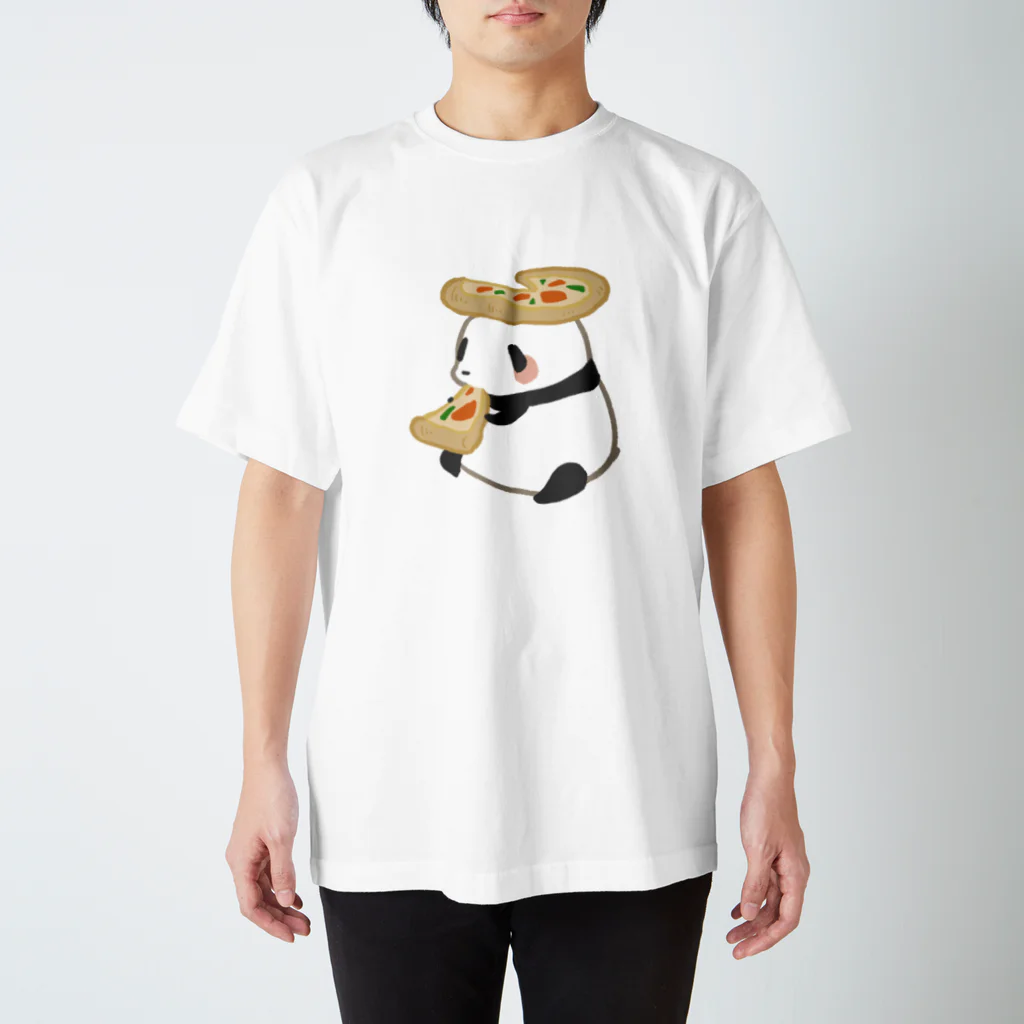 うさやのピザを食べてご満悦のパンダ スタンダードTシャツ