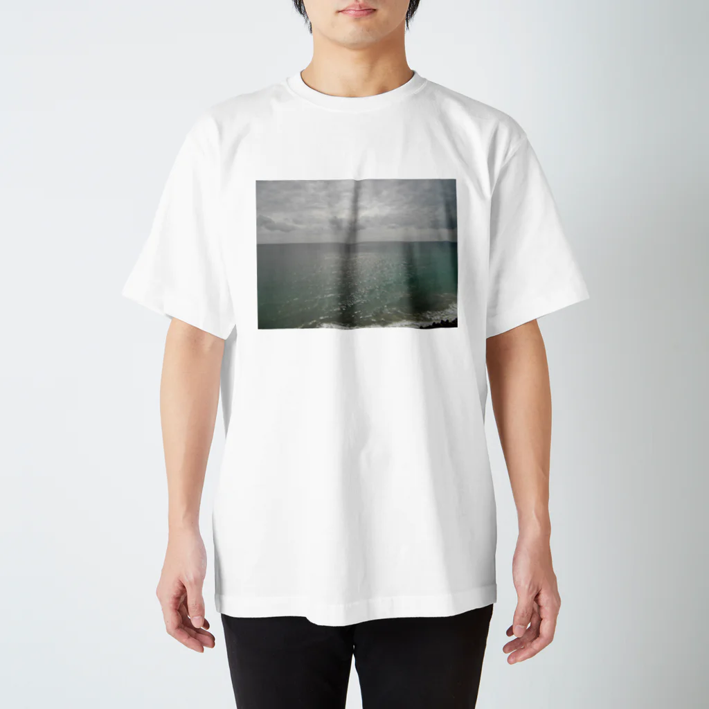 これから企画の雲と海と空 Regular Fit T-Shirt