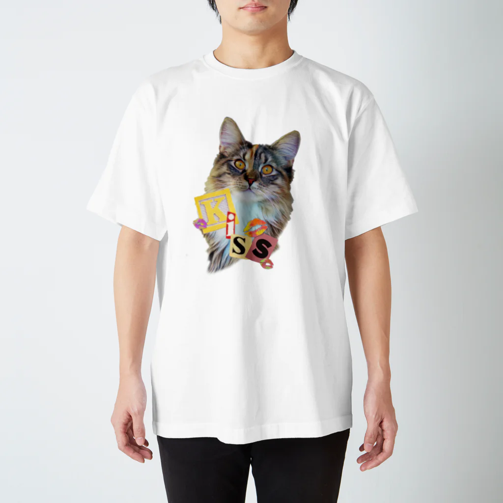 猫カフェラグドール（大阪難波）のKISS Regular Fit T-Shirt