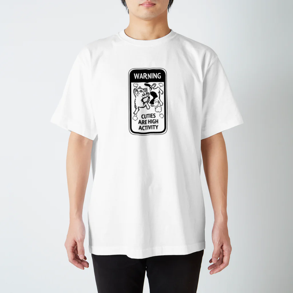 nya-mew（ニャーミュー）のこねこ活発危険！ Regular Fit T-Shirt