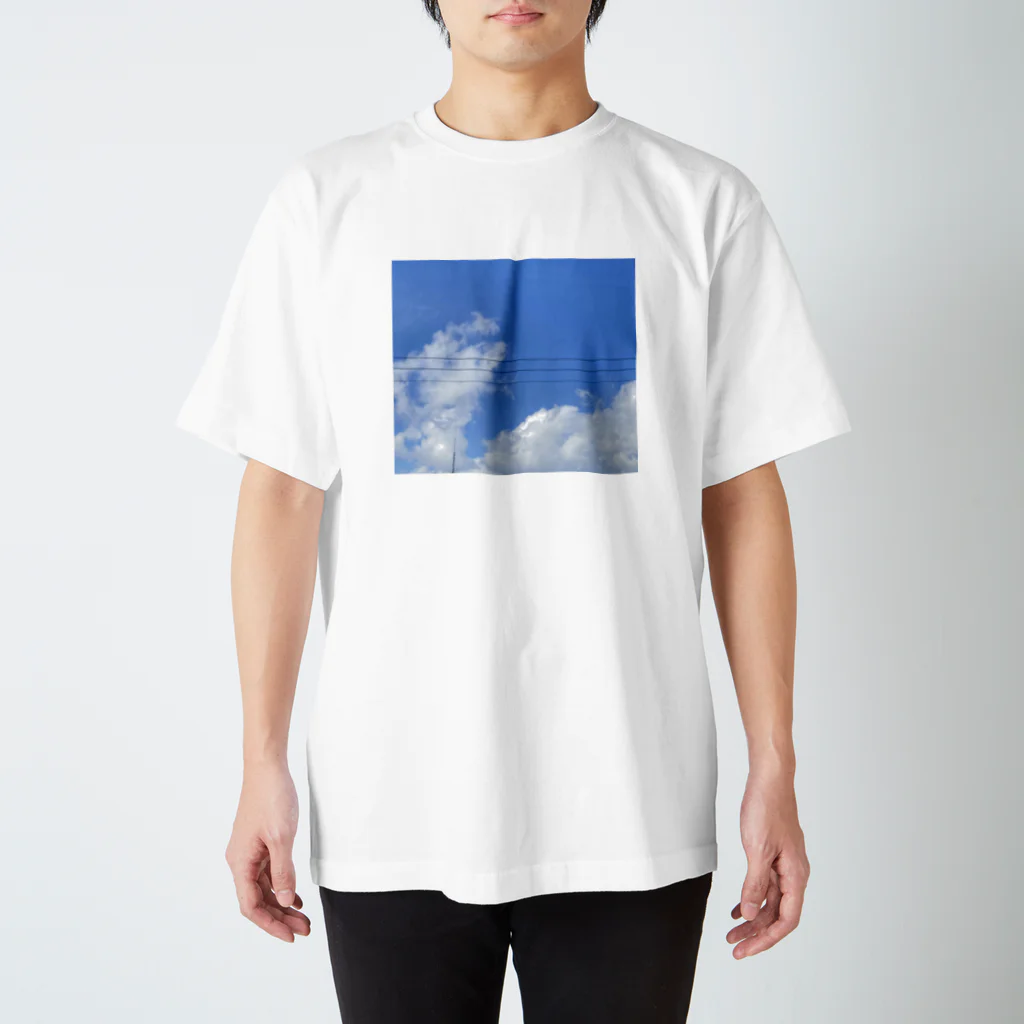 ありすの青空と雲 Regular Fit T-Shirt