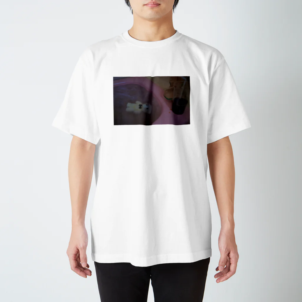 Bathroom__ sozai goods shopのくまと湯船 Regular Fit T-Shirt