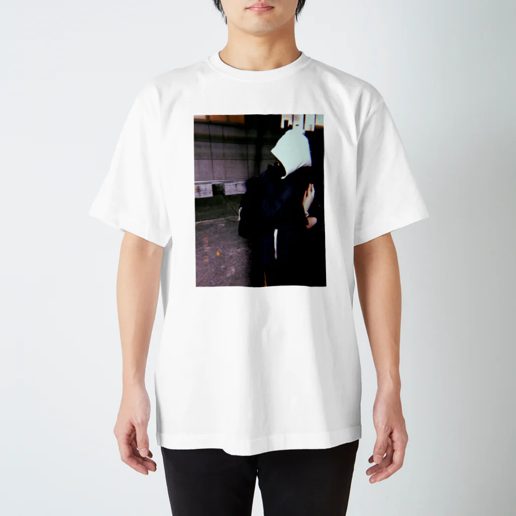 uno manakiの匿名の愛 Regular Fit T-Shirt