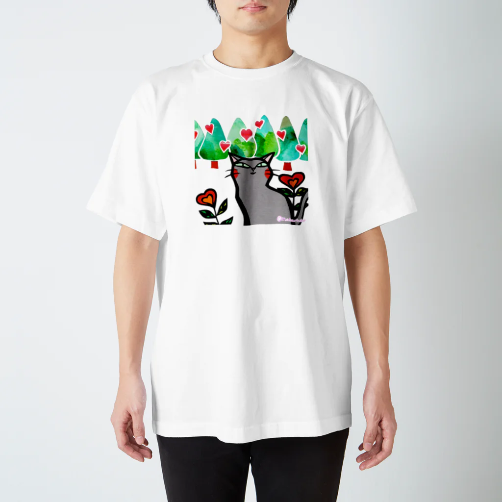 まつり猫ショップのLOVE FOREST Regular Fit T-Shirt