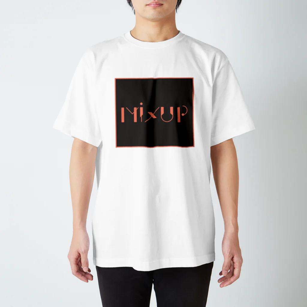 INTERESTMatchのmixup01 Regular Fit T-Shirt