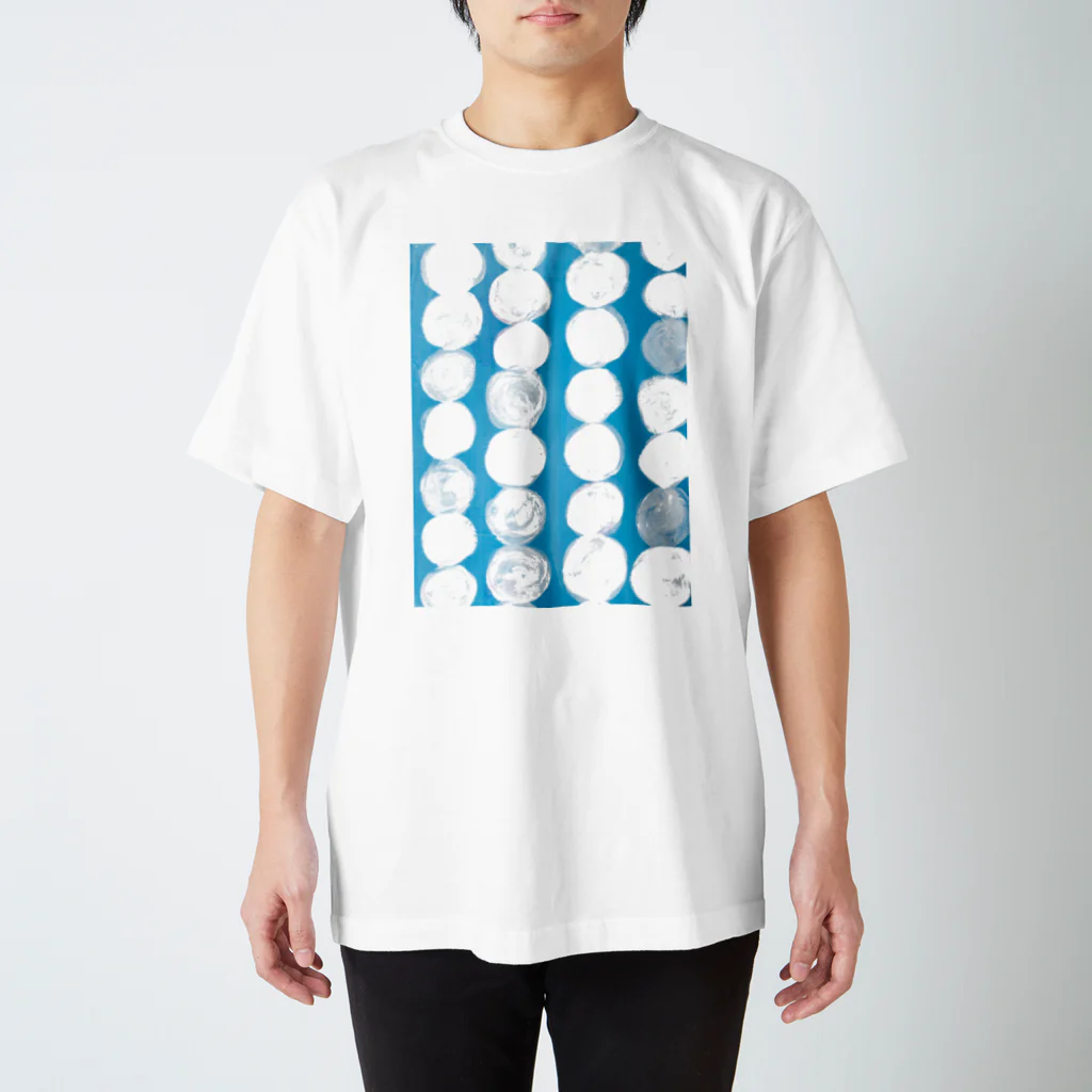 oka emiの青ドット Regular Fit T-Shirt