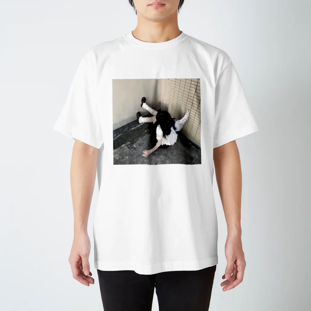 o_pien_oのRegular Fit T-Shirt