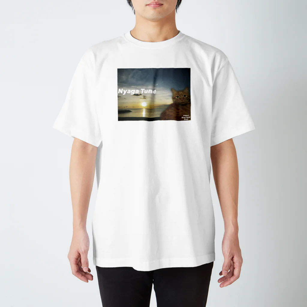 にゃがチューンのSunset Nyaga  Regular Fit T-Shirt