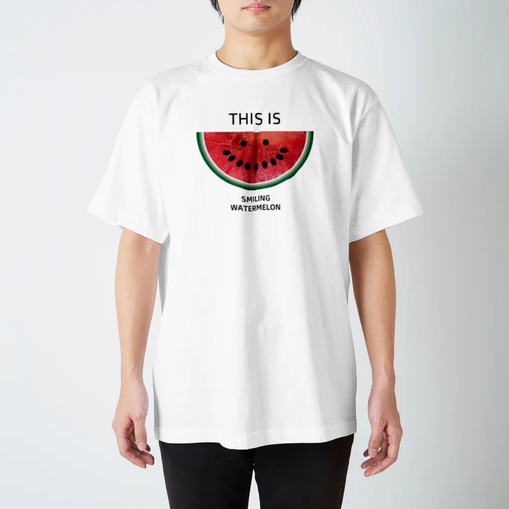 BUCKET LISTのSMILING WATERMELON Regular Fit T-Shirt