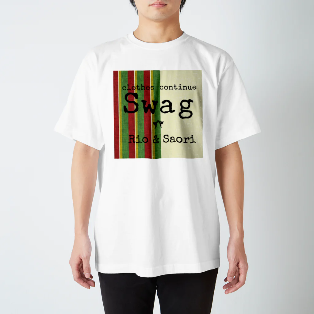 Swagのswagロゴ Tシャツ (Rio & Saori限定モデル) Regular Fit T-Shirt