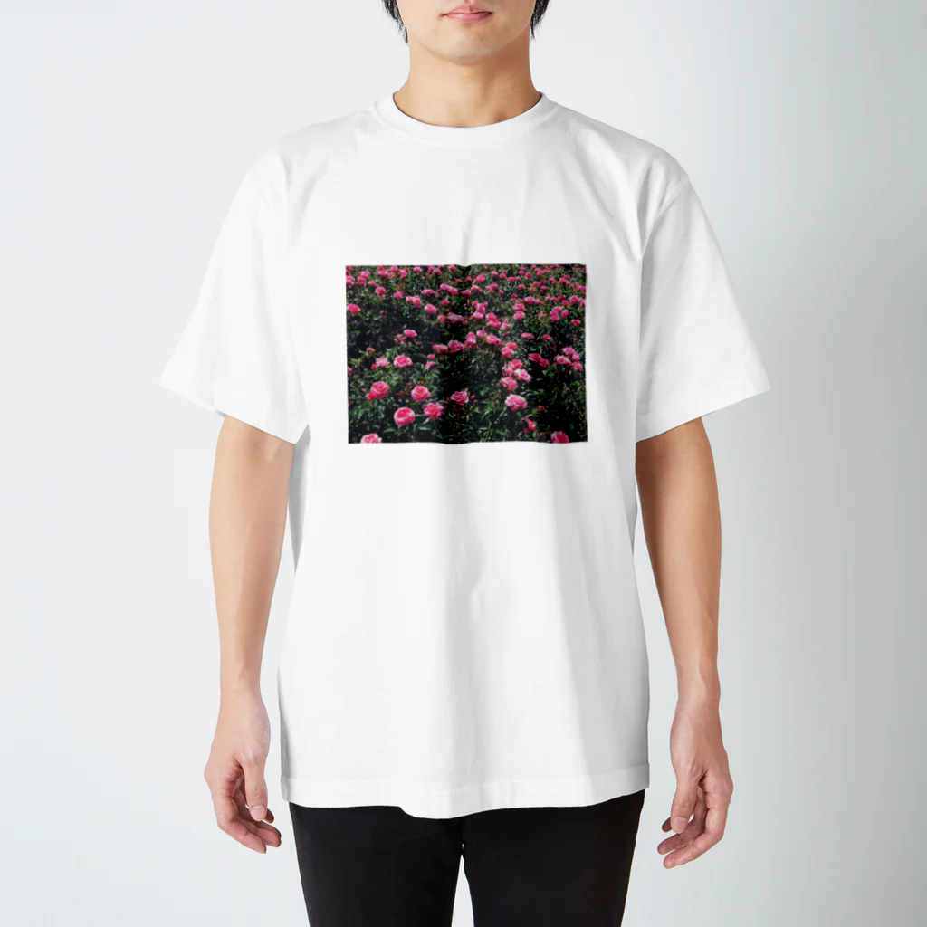 Bright PeachのFlower in London  Regular Fit T-Shirt