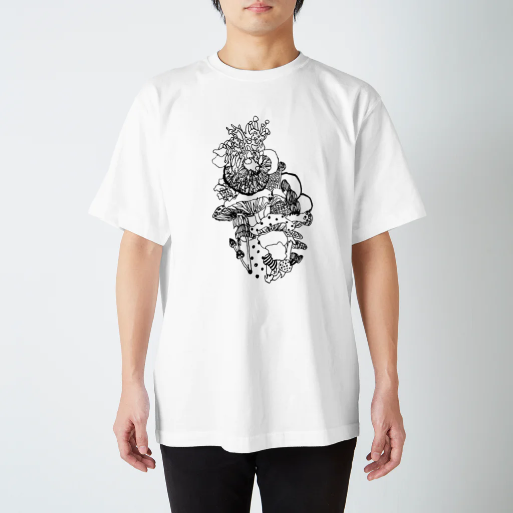 オガサワラミチの菌界エントランス スタンダードTシャツ