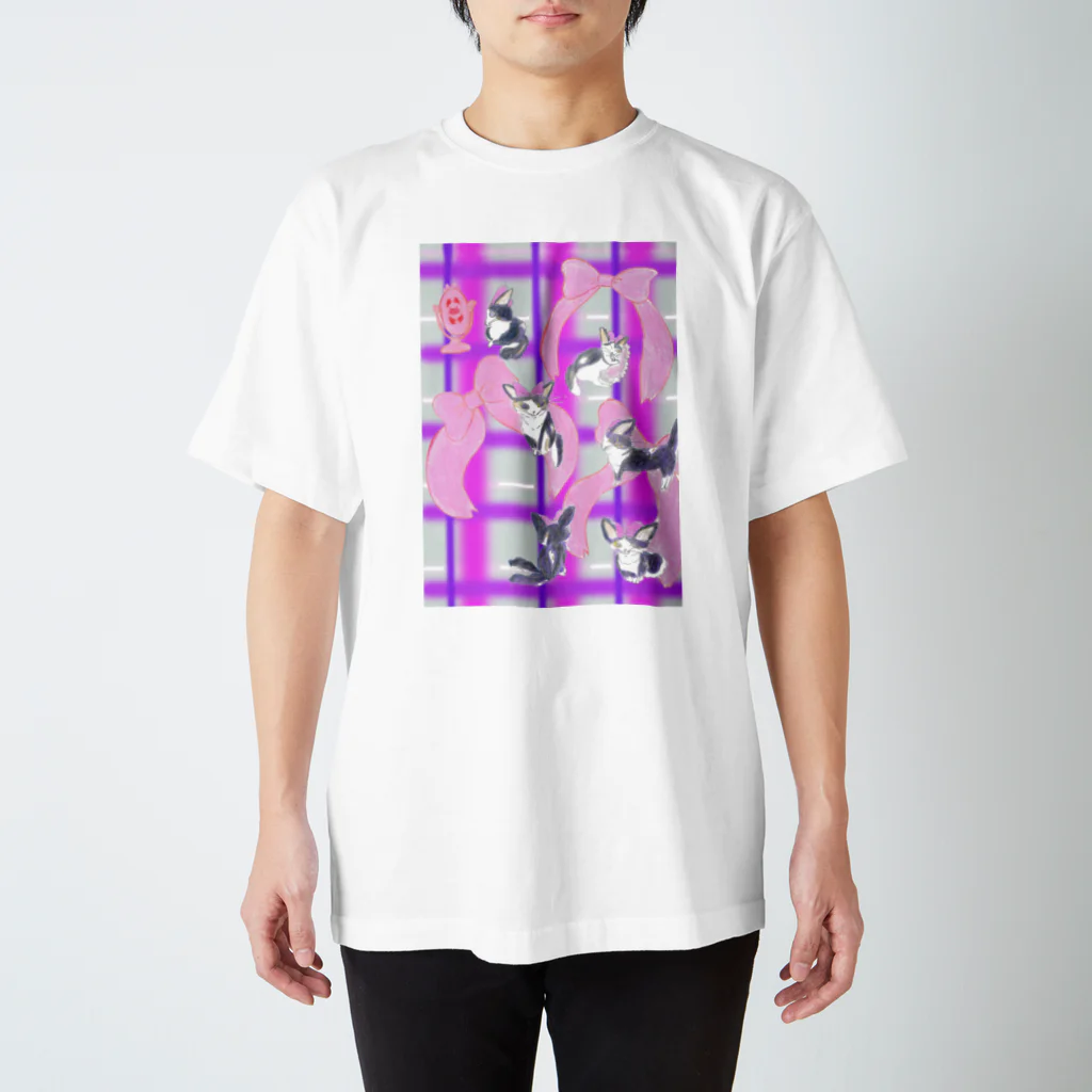 mydaringistabbycat  ダーリンはとらねこ　のおしゃまねこ　みのり スタンダードTシャツ