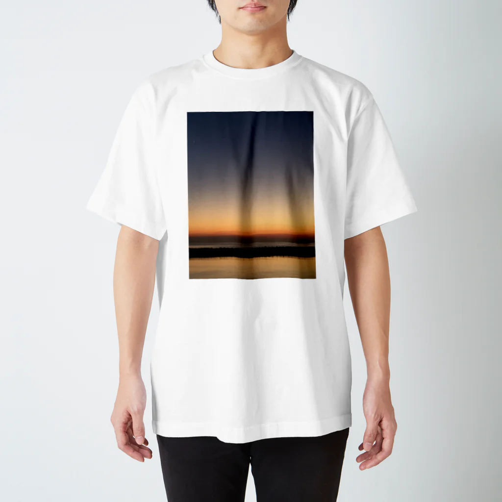 ArtWillの瀬戸内マジックアワー(夕明り) スタンダードTシャツ