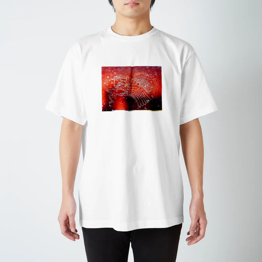 chuu 星と星の狭間にのchuu エネルギー628 スタンダードTシャツ