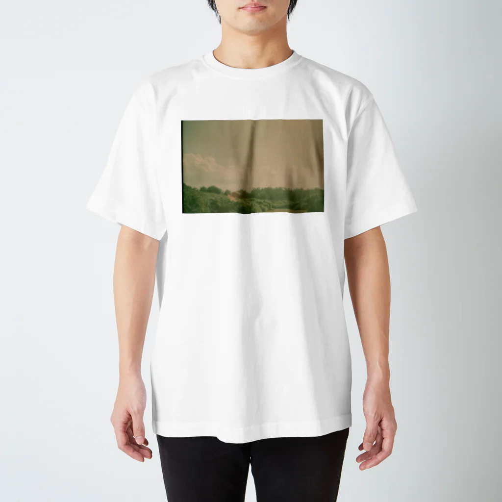 忘れないでの夢 Regular Fit T-Shirt