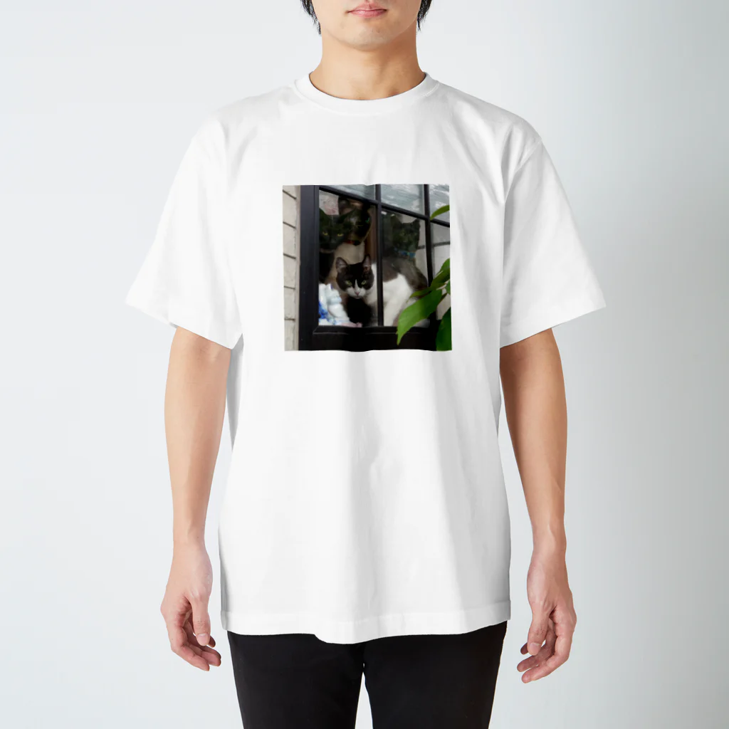 ショップ猫家族の猫家族 Regular Fit T-Shirt