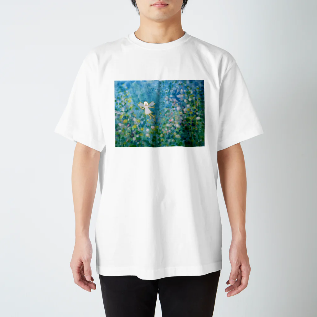 H IKAR Iの妖精がいる スタンダードTシャツ