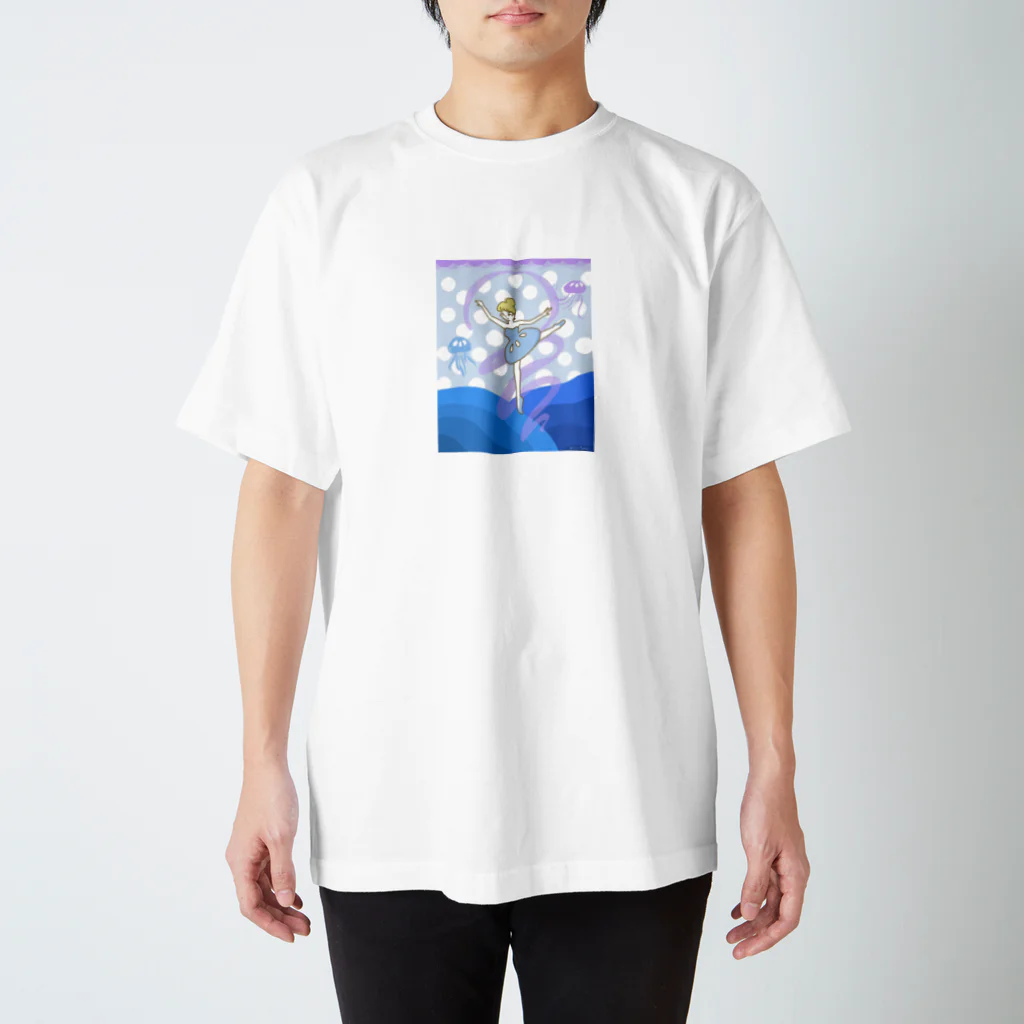 生まれたておじいちゃんの海月の踊り子 スタンダードTシャツ