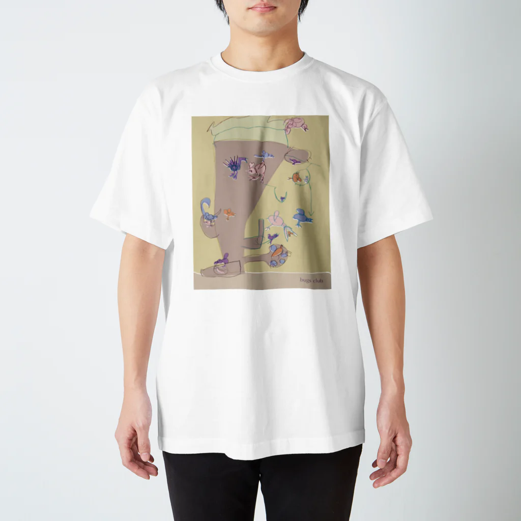 bugs club shopの大木にすむ鳥たち Regular Fit T-Shirt