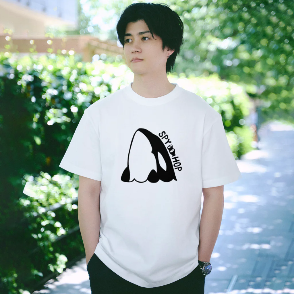 ムクのシャチ スパイホップ Regular Fit T-Shirt