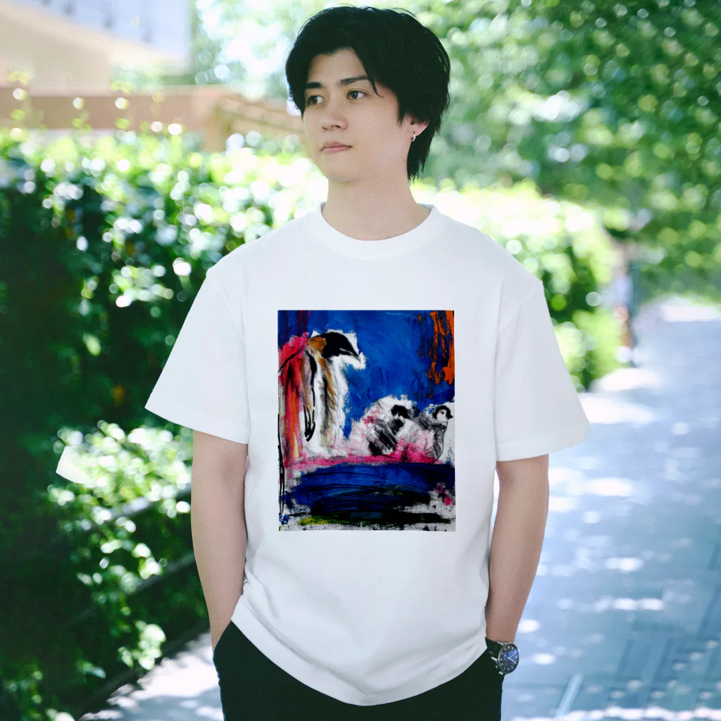 色にまみれるアニマル達のそれでも明日を Regular Fit T-Shirt