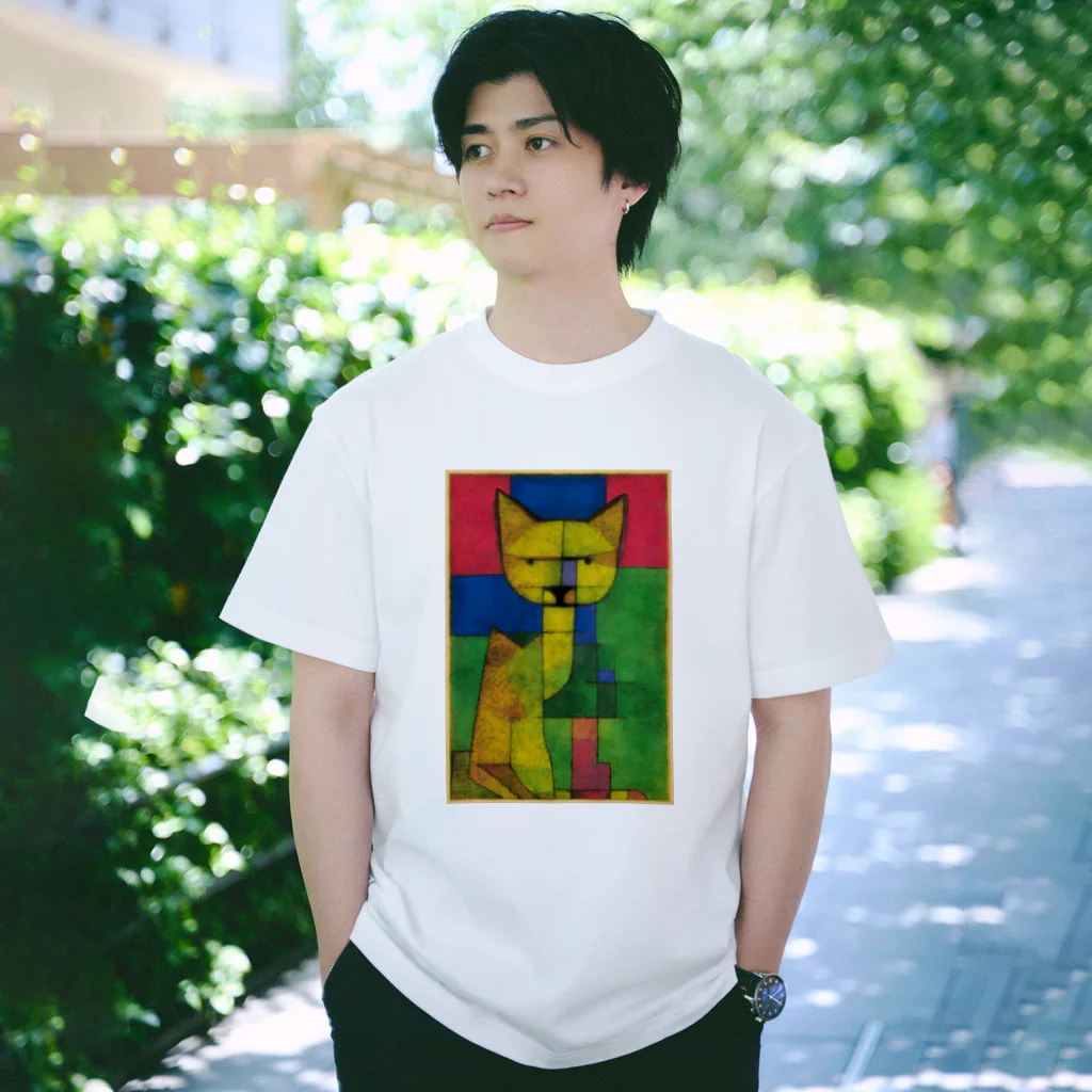 𖥧𖤣.𖡼 mozemoze 𖡼.𖤣𖥧の猫の抽象画 Regular Fit T-Shirt