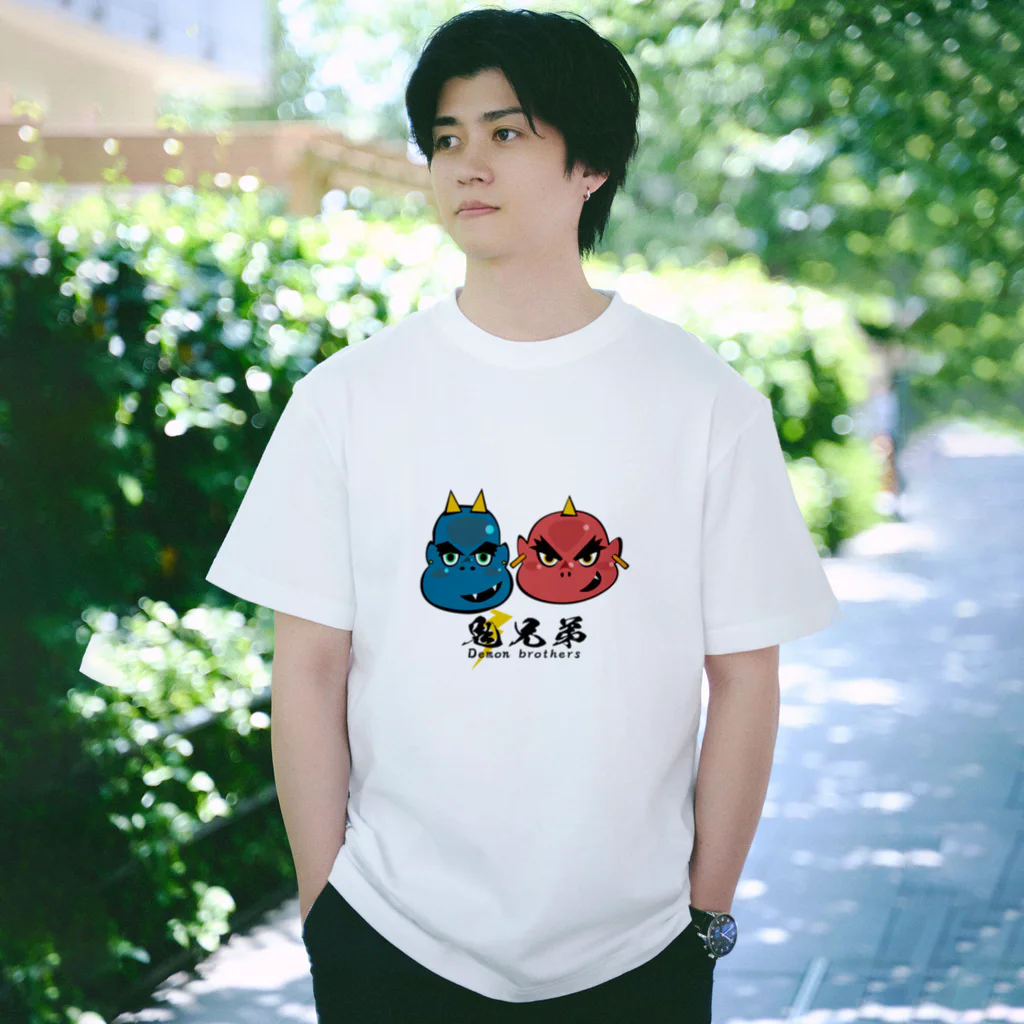 でじるみ札幌白石の鬼兄弟～Demon brothers～ Regular Fit T-Shirt